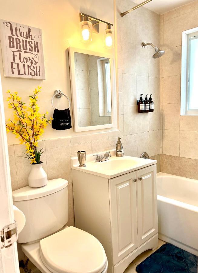Enchanting Cozy Apartment 10 Min Away From Airport, Calle 8, Brickell, Coral Gables, The Beach And More! 迈阿密 外观 照片